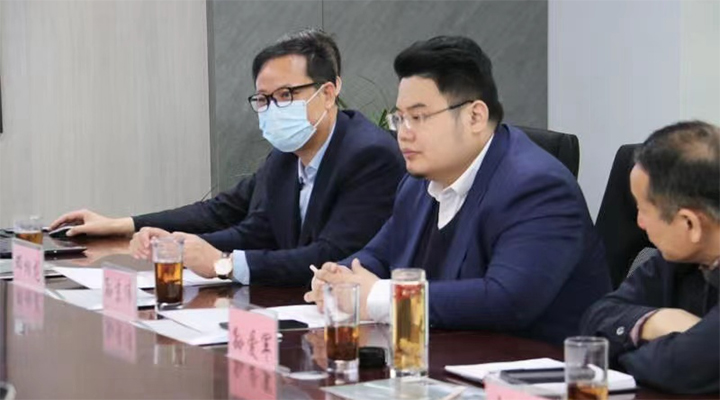 臨沂市金融監(jiān)督管理局楊主任一行蒞臨東岳機械做企業(yè)上市調(diào)研指導